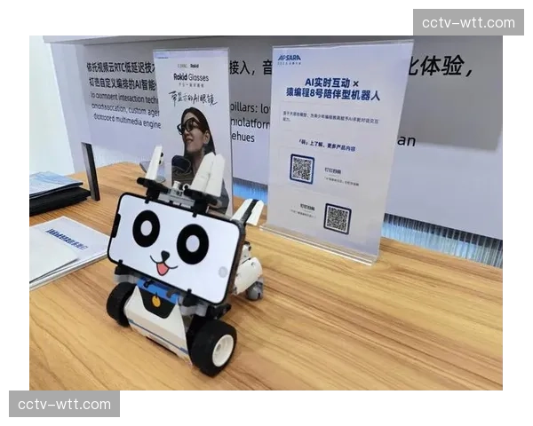 本季度云端集控中枢加速下沉，驱动制播逻辑向全链路集约化跨迁