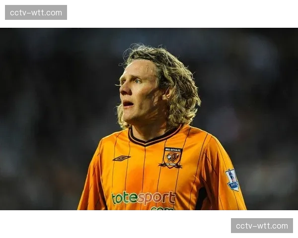 一位日本球员在英超的更衣室生活:语言、文化融入与场上沟通 一位日本球员在英超的更衣室生活:语言、文化融入与场上沟通