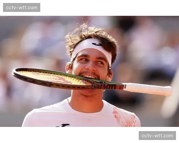 NCAA“疯狂三月”:头号种子普渡大学加时爆冷出局,黑马延续传奇 NCAA“疯狂三月”:头号种子普渡大学加时爆冷出局,黑马延续传奇